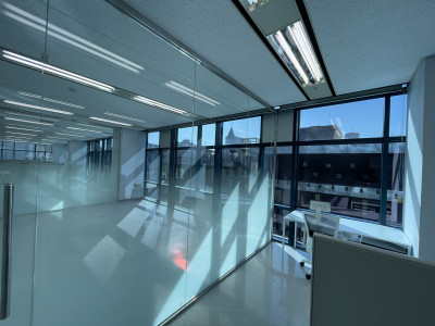 경기도 수원시 권선구 사무실 파티션 유리창 청소