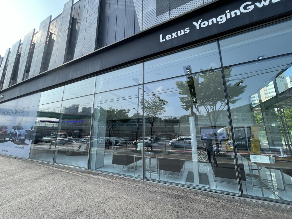 전시장유리청소